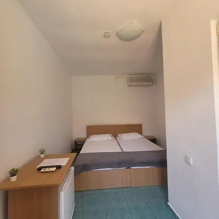 Guest house Casa Silvia 3*