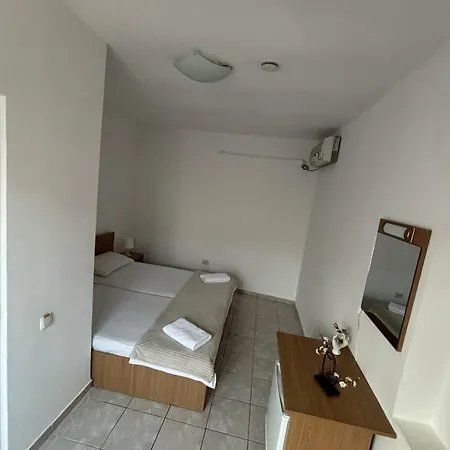 Guest house Casa Silvia Costinesti