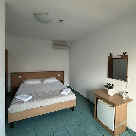 Casa Silvia Costinesti