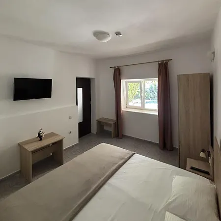 Casa Silvia Costinesti
